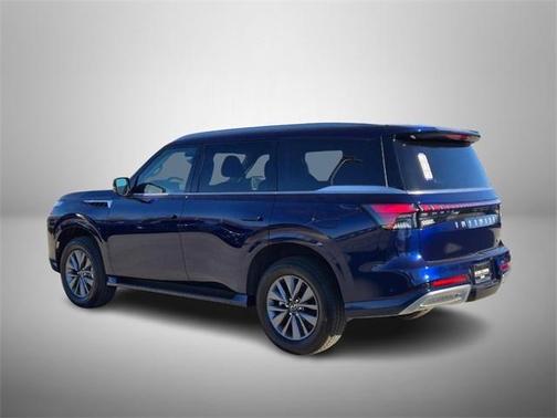 2025 INFINITI QX80 PURE
