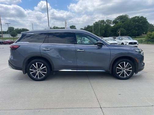 2022 INFINITI QX60 SENSORY