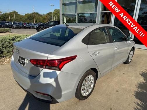2021 Hyundai Accent SE