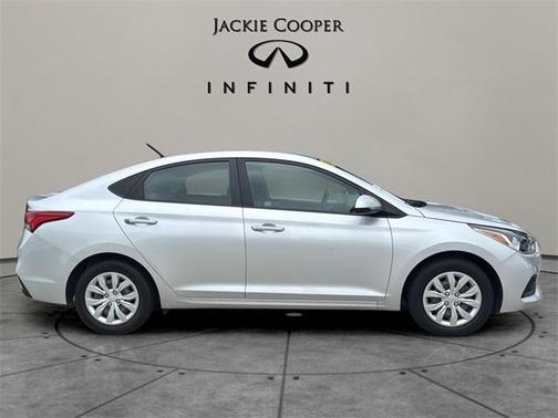 2021 Hyundai Accent SE