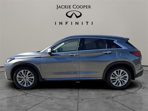 2024 INFINITI QX50 LUXE