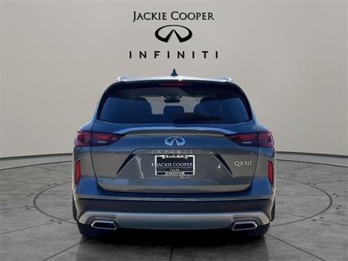 2024 INFINITI QX50 LUXE