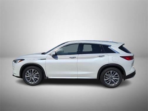 2024 INFINITI QX50 Luxe