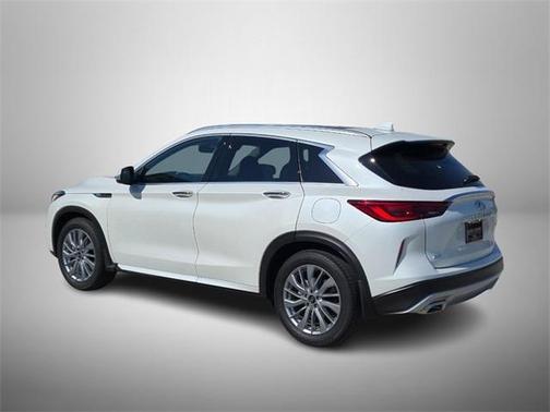 2024 INFINITI QX50 Luxe