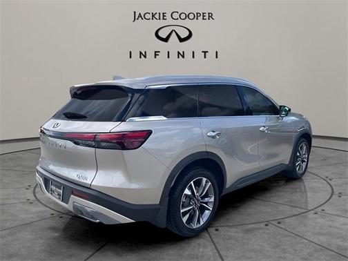 2022 INFINITI QX60 Luxe