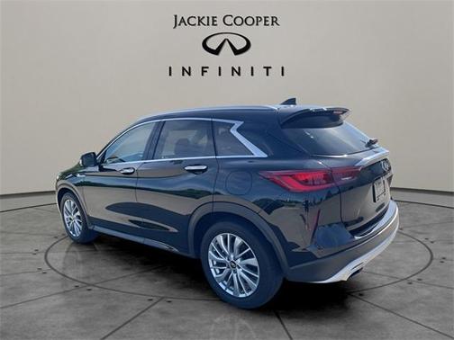 2024 INFINITI QX50 Luxe