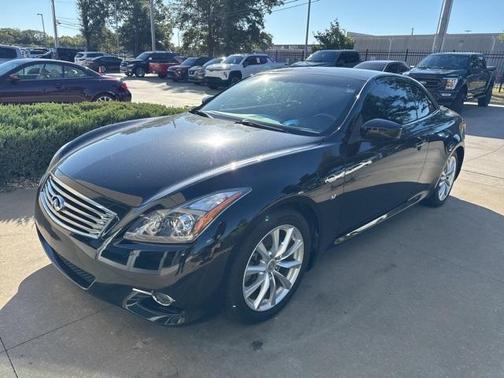 2014 INFINITI Q60 Base
