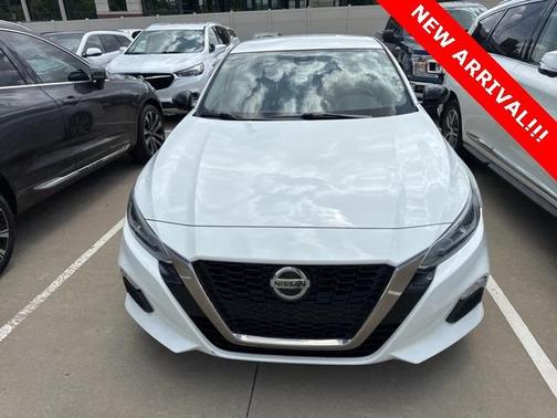 2021 Nissan Altima 2.5 SR