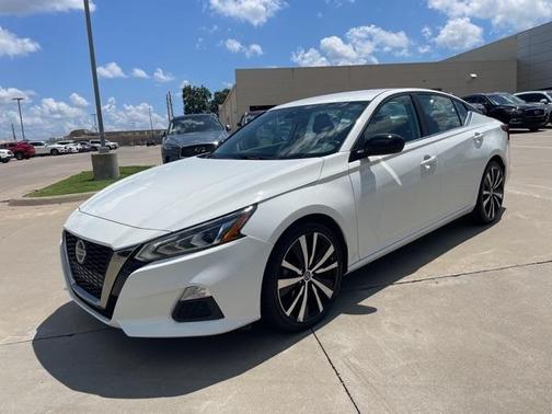 2021 Nissan Altima 2.5 SR