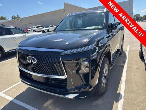 2025 INFINITI QX80 PURE