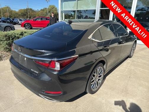 2019 Lexus ES 350 Luxury