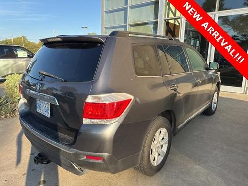 2013 Toyota Highlander Base Plus