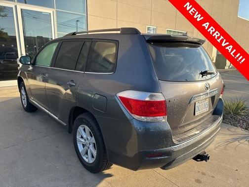 2013 Toyota Highlander Base Plus