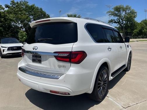 2022 INFINITI QX80 SENSORY