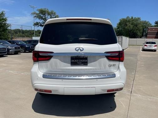 2022 INFINITI QX80 SENSORY