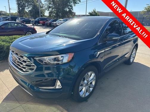 2020 Ford Edge Titanium