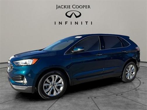 2020 Ford Edge Titanium