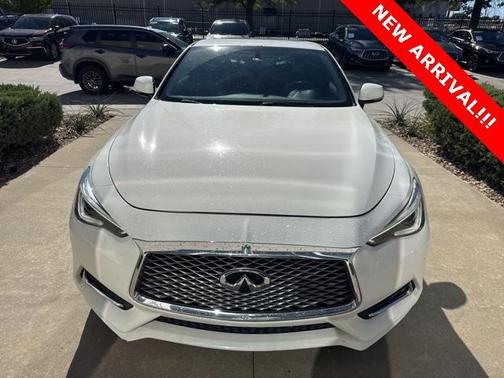 2017 INFINITI Q60 3.0T Premium