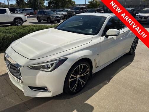 2017 INFINITI Q60 3.0T Premium