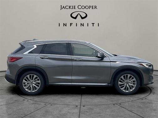 2025 INFINITI QX50 Luxe