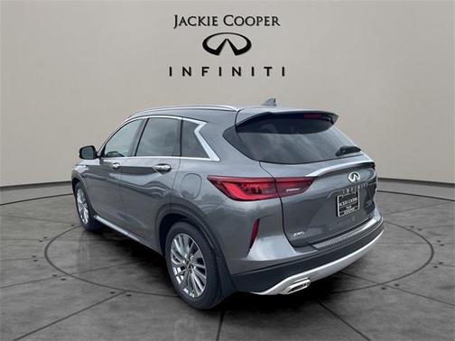 2025 INFINITI QX50 Luxe