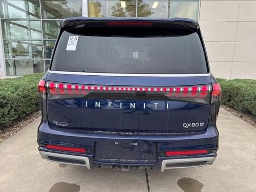 2025 INFINITI QX80 SENSORY