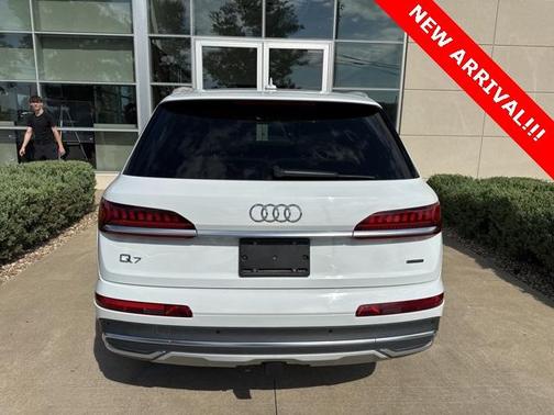 2021 Audi Q7 55 Prestige