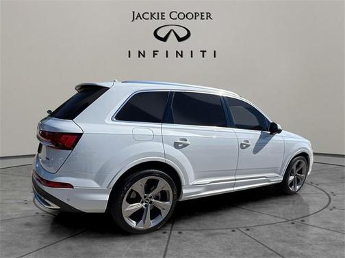 2021 Audi Q7 55 Prestige