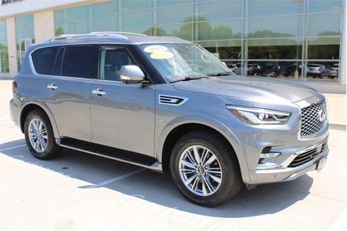 Photo 2 of 31 of 2019 INFINITI QX80 Luxe