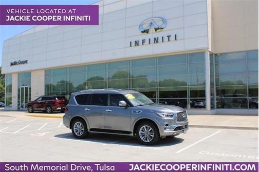 Photo 1 of 31 of 2019 INFINITI QX80 Luxe
