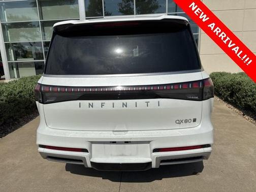 2025 INFINITI QX80 SENSORY