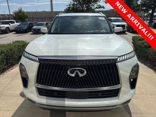 2025 INFINITI QX80 SENSORY