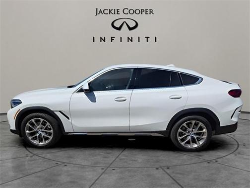 2022 BMW X6 xDrive40i
