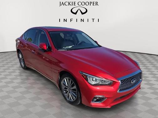 2023 INFINITI Q50 LUXE