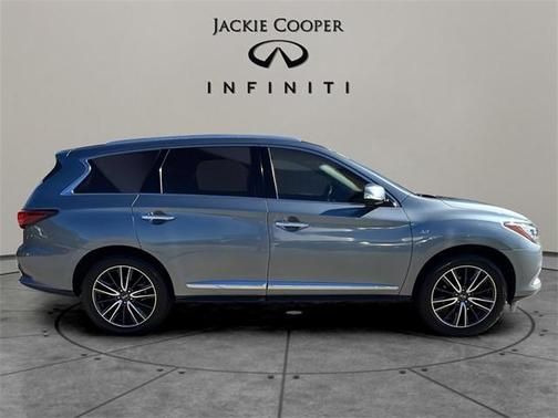 2016 INFINITI QX60 Base