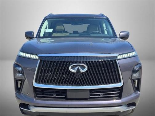 2025 INFINITI QX80 PURE