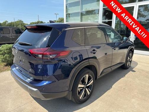 2024 Nissan Rogue SL