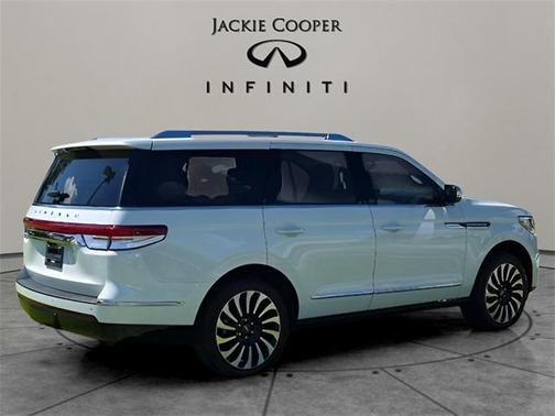 2024 Lincoln Navigator Black Label