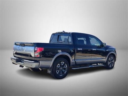 2023 Nissan Titan Platinum Reserve