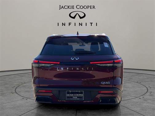2024 INFINITI QX60 LUXE