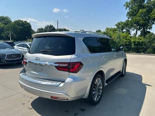 2021 INFINITI QX80 SENSORY