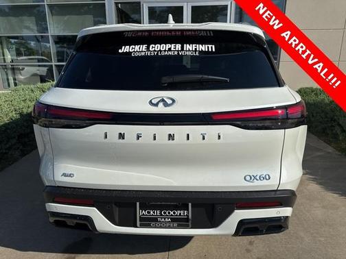 2025 INFINITI QX60 Luxe