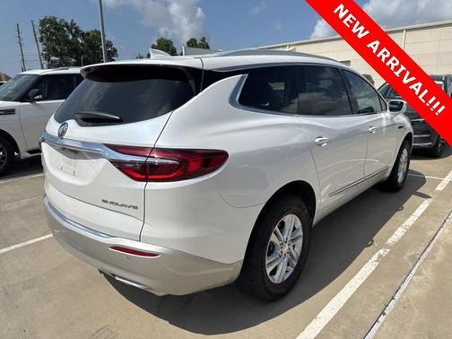 2018 Buick Enclave Essence