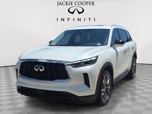 Majestic White 2023 INFINITI QX60 LUXE