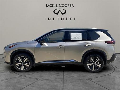 2022 Nissan Rogue Platinum