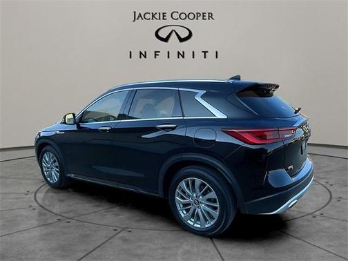 2024 INFINITI QX50 Luxe