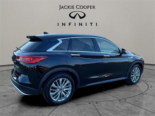 2024 INFINITI QX50 Luxe
