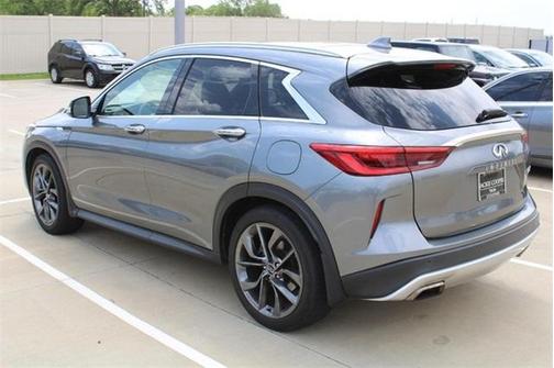 Photo 2 of 10 of 2019 INFINITI QX50 ESSENTIAL