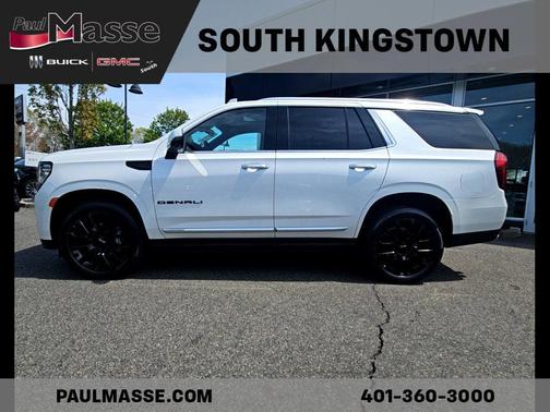 White Frost Tricoat 2023 GMC Yukon Denali