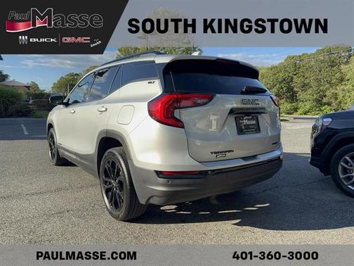 2021 GMC Terrain SLT